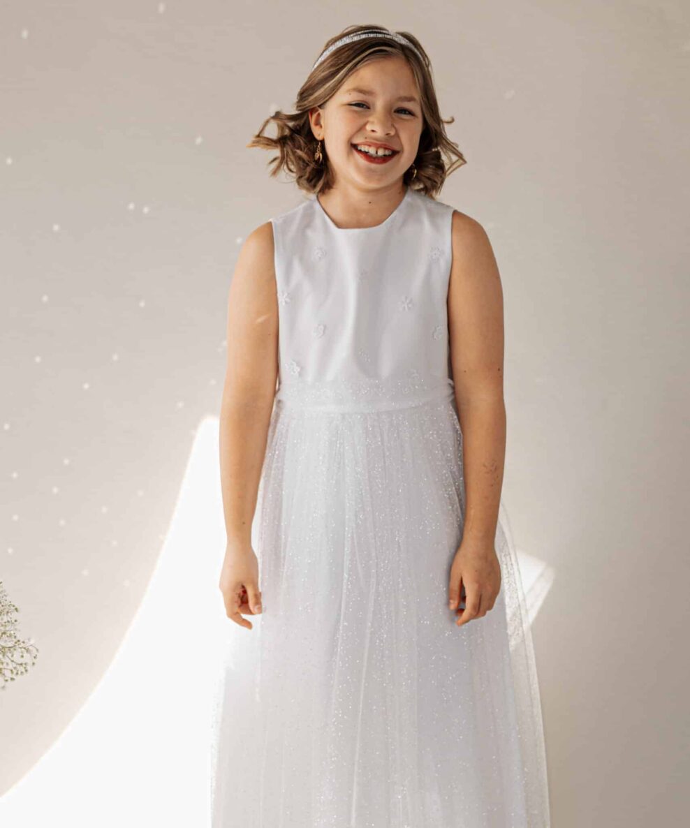 Kommunionkleid mit Glitzertüll
